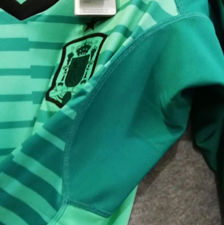 2018 Men Spain Jersey Goalkeeper Soccer Jersey World Cup Jersey