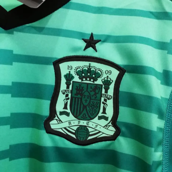 2018 Men Spain Jersey Goalkeeper Soccer Jersey World Cup Jersey