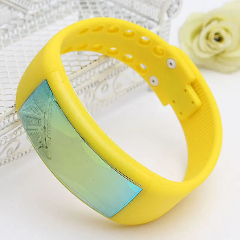 3D LED 8 GB Smart Sports Watch with Pedometer