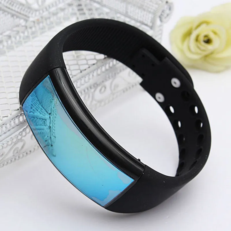 3D LED 8 GB Smart Sports Watch with Pedometer