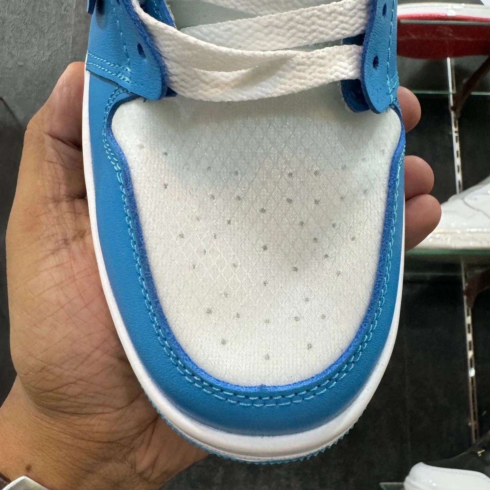 AJ 1 Retro High "Off-White - UNC"
