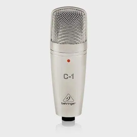 Behringer U-Phoria Studio Recording/Podcasting Bundle