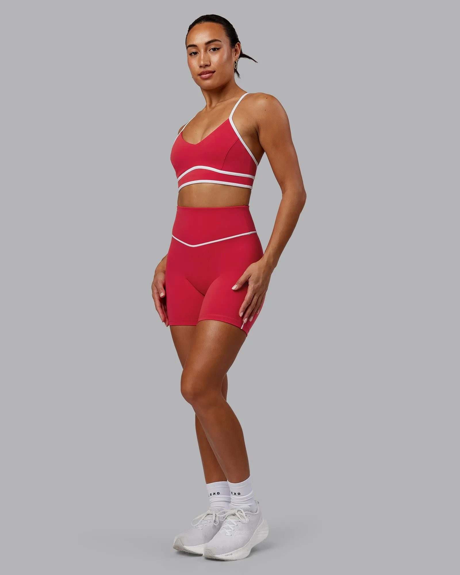 Contrast Sports Bra - Scarlet-White