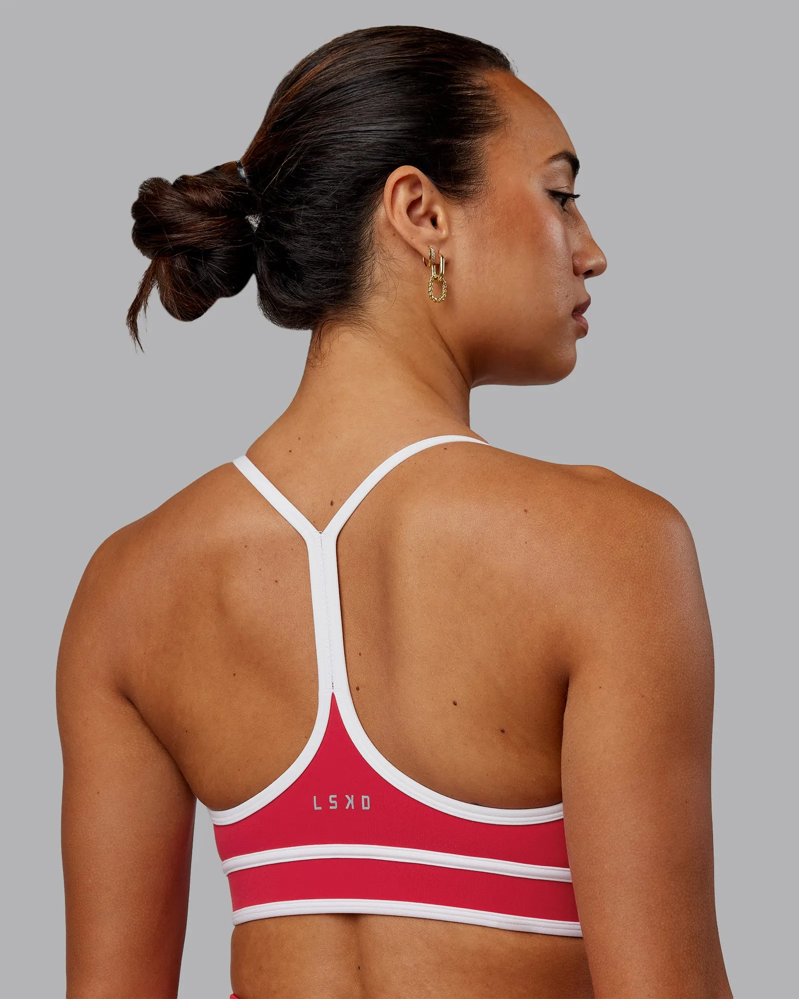 Contrast Sports Bra - Scarlet-White