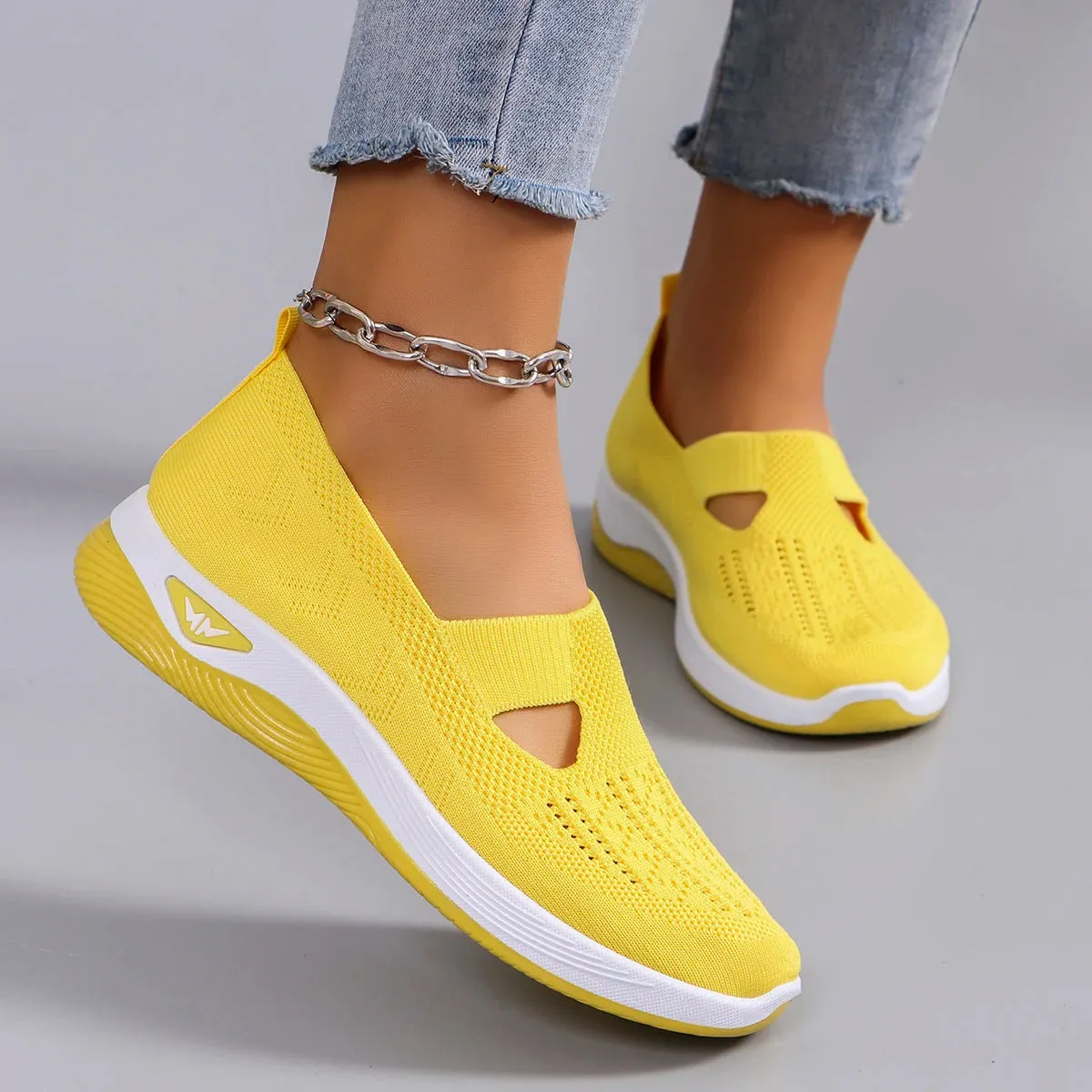 Fashionable Sports Shoes - Breathable, Lightweight, Non-Slip, Wear-Resistant Casual Sports Flat Shoes for Women, Spring New Collection