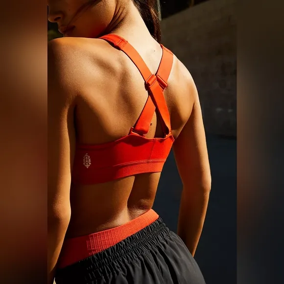 Free People FP Movement Make a Move Bra Size Small - Medium