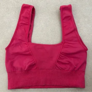 Free People Movement Good Karma Square Neck Bra in Pink size M/L