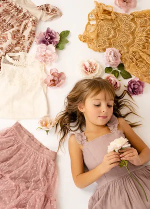 Girls Clothing Sample Box - 6 Items