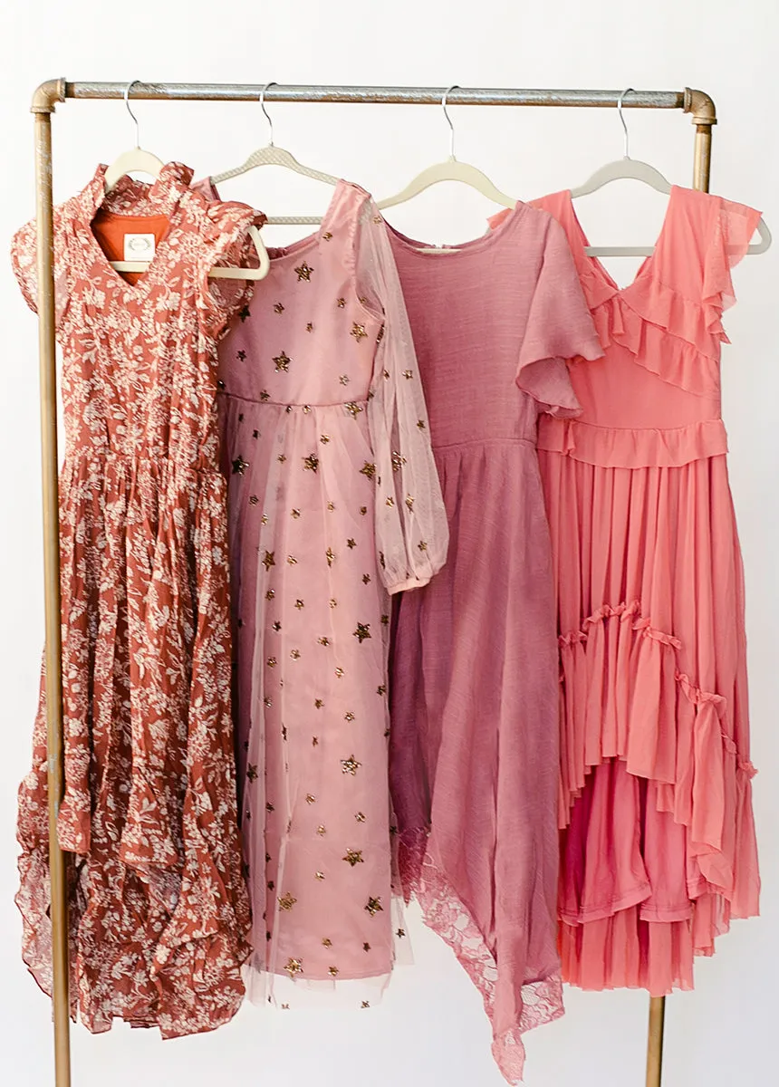 Girls Clothing Sample Box - 6 Items