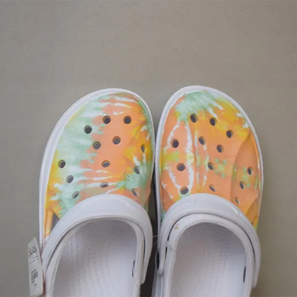 High Quality Summer Sandals Classic Outdoor Non-slip Slippers. (White Color) Size (41)