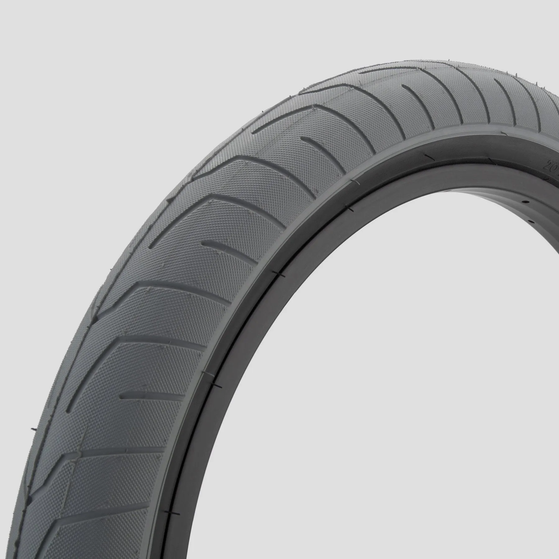 Kink Sever Tyre