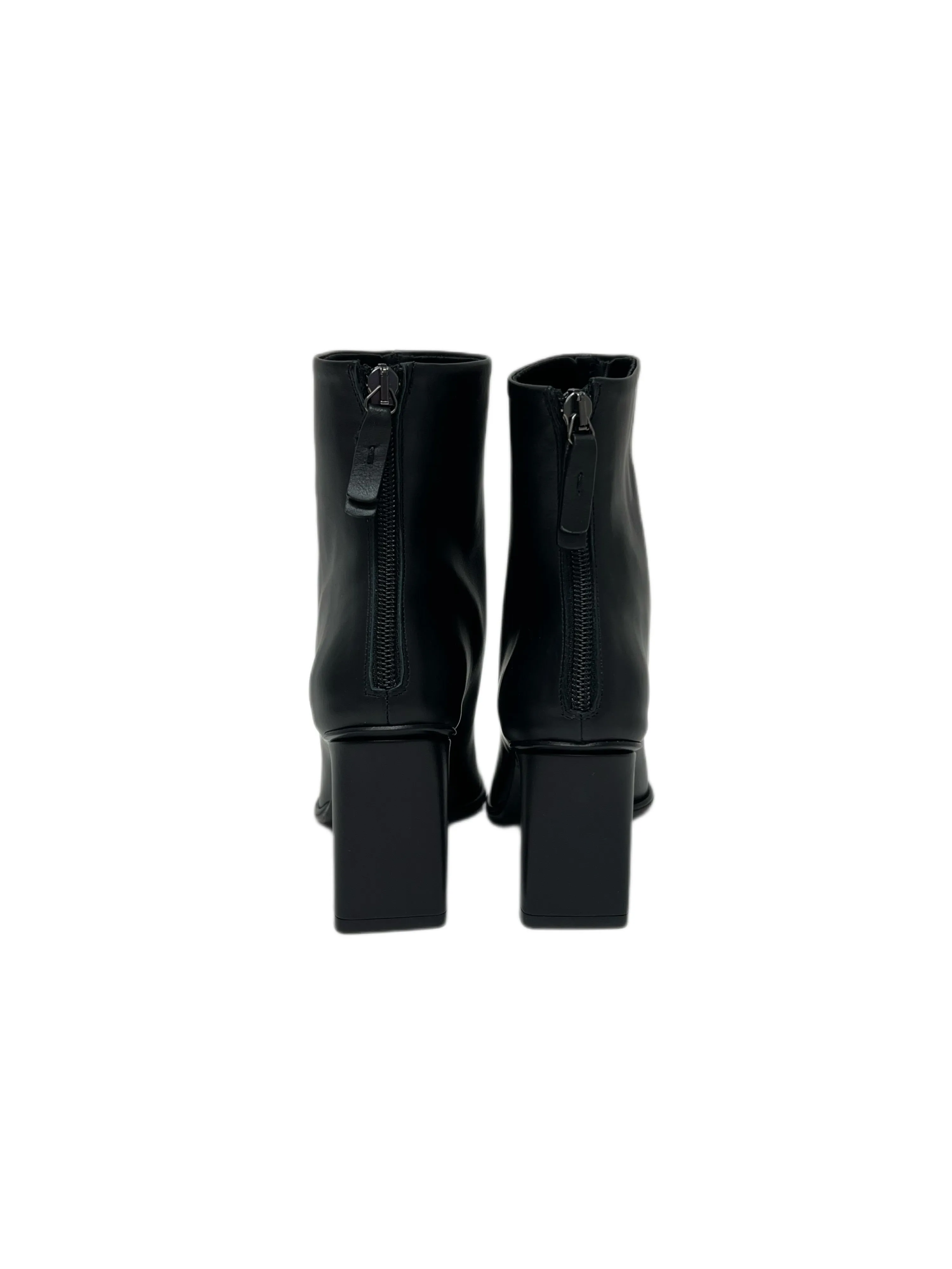 Max Mara Women's Black Aglaipv Leather Ankle Boots Size 6 NWT