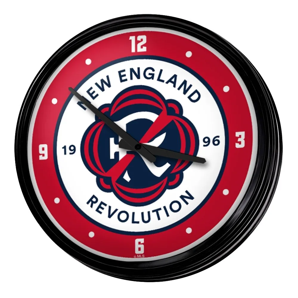 New England Revolution: Retro Lighted Wall Clock