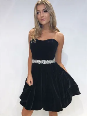 Newest Sweetheart Black Velvet Short Homecoming Dresses With Belt, HD0547
