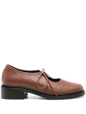 Nicole Saldaña Fabiana loafers