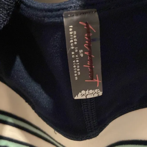 NWOT! Free People FP Movement Cropped Tank/Sports Bra: Size Small