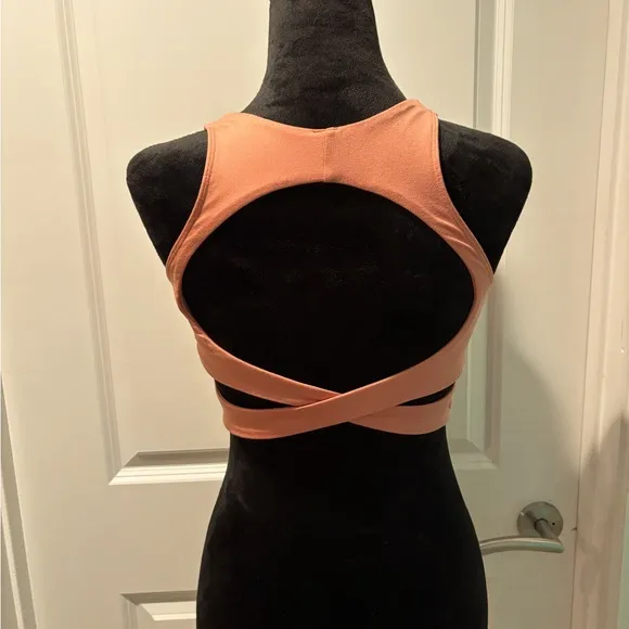 NWOT Free People movement cross and open back front knot sports bra -S