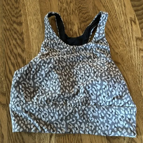 NWT‎ Varley Let's Move Harris Sports Bra Small Gray Muted Leopard