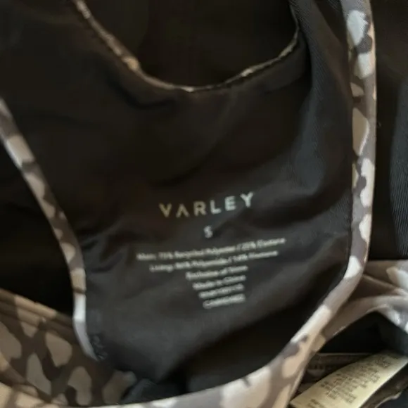 NWT‎ Varley Let's Move Harris Sports Bra Small Gray Muted Leopard
