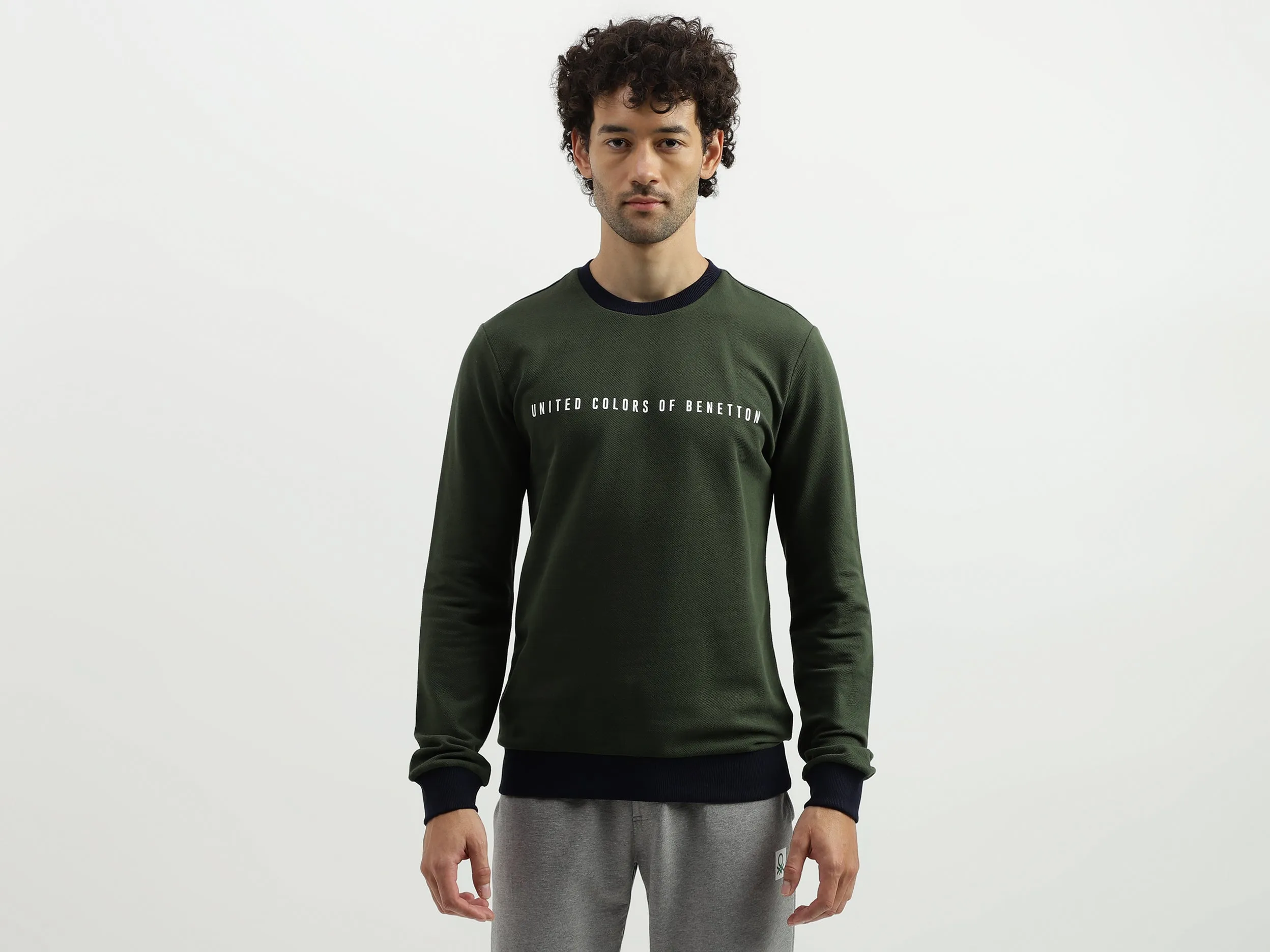 Regular Fit Round Neck Contrast Rib Branded Sweatshirt