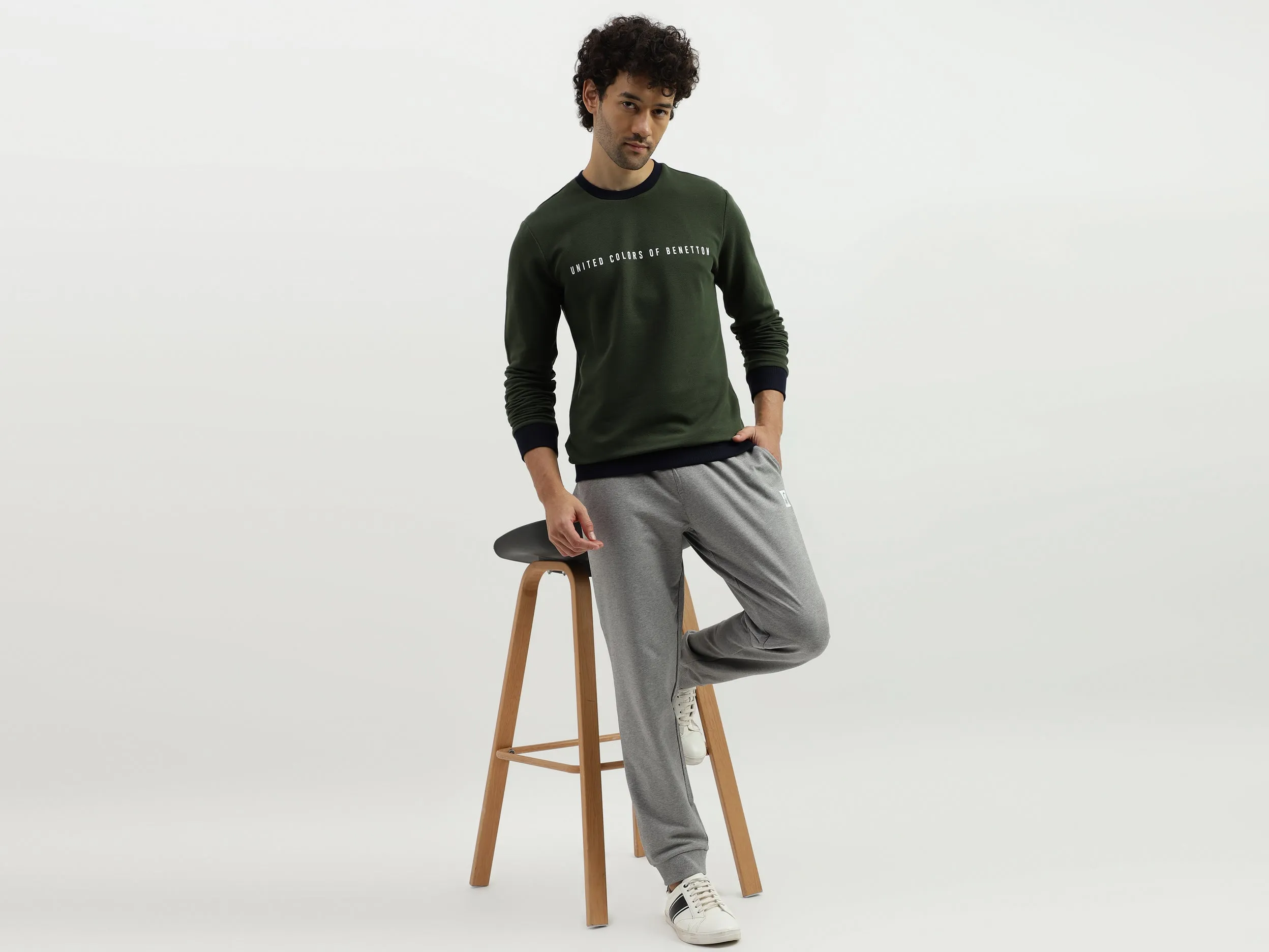 Regular Fit Round Neck Contrast Rib Branded Sweatshirt