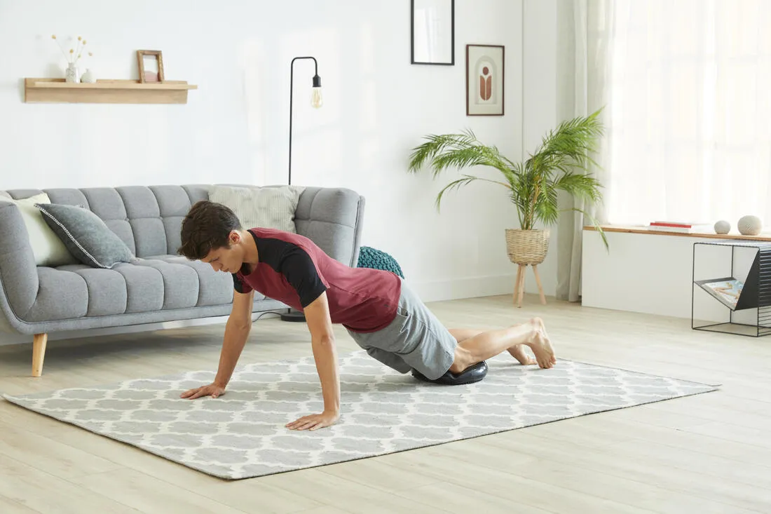 Reversible and Adjustable Fitness Balance Cushion - Black