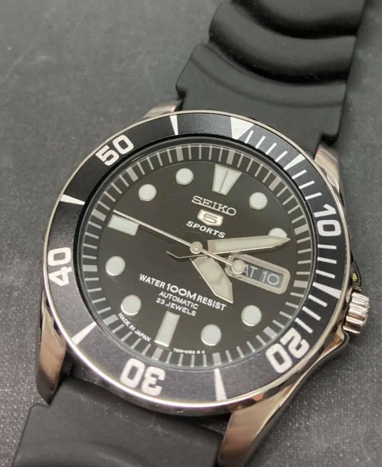 Seiko 5 Sports Mechanical Automatic 100M Diver JDM SNZF17J2