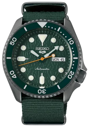 Seiko 5 Sports SKX Series Sense Style Mechanical Automatic Green Dial SRPD77