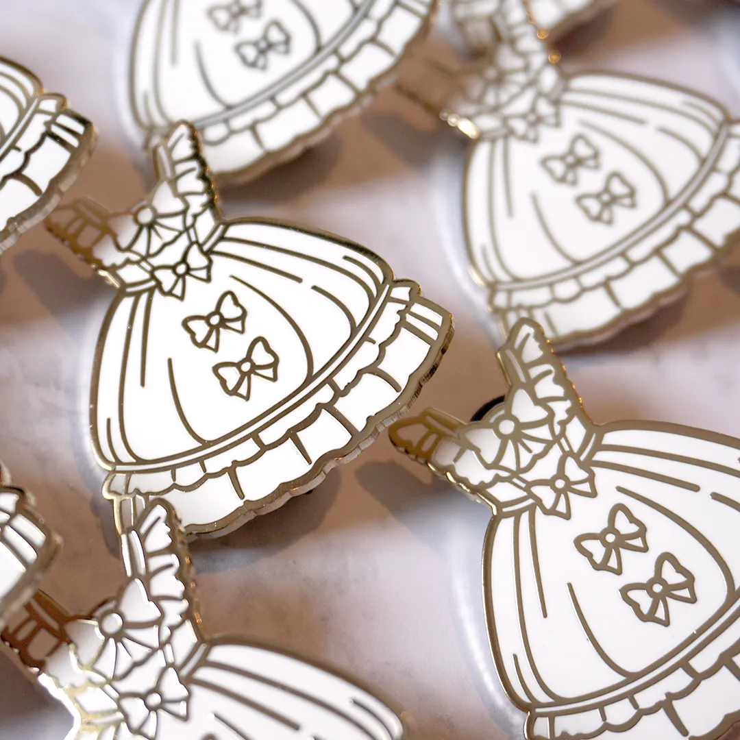 Shiro Lolita | Enamel Pin