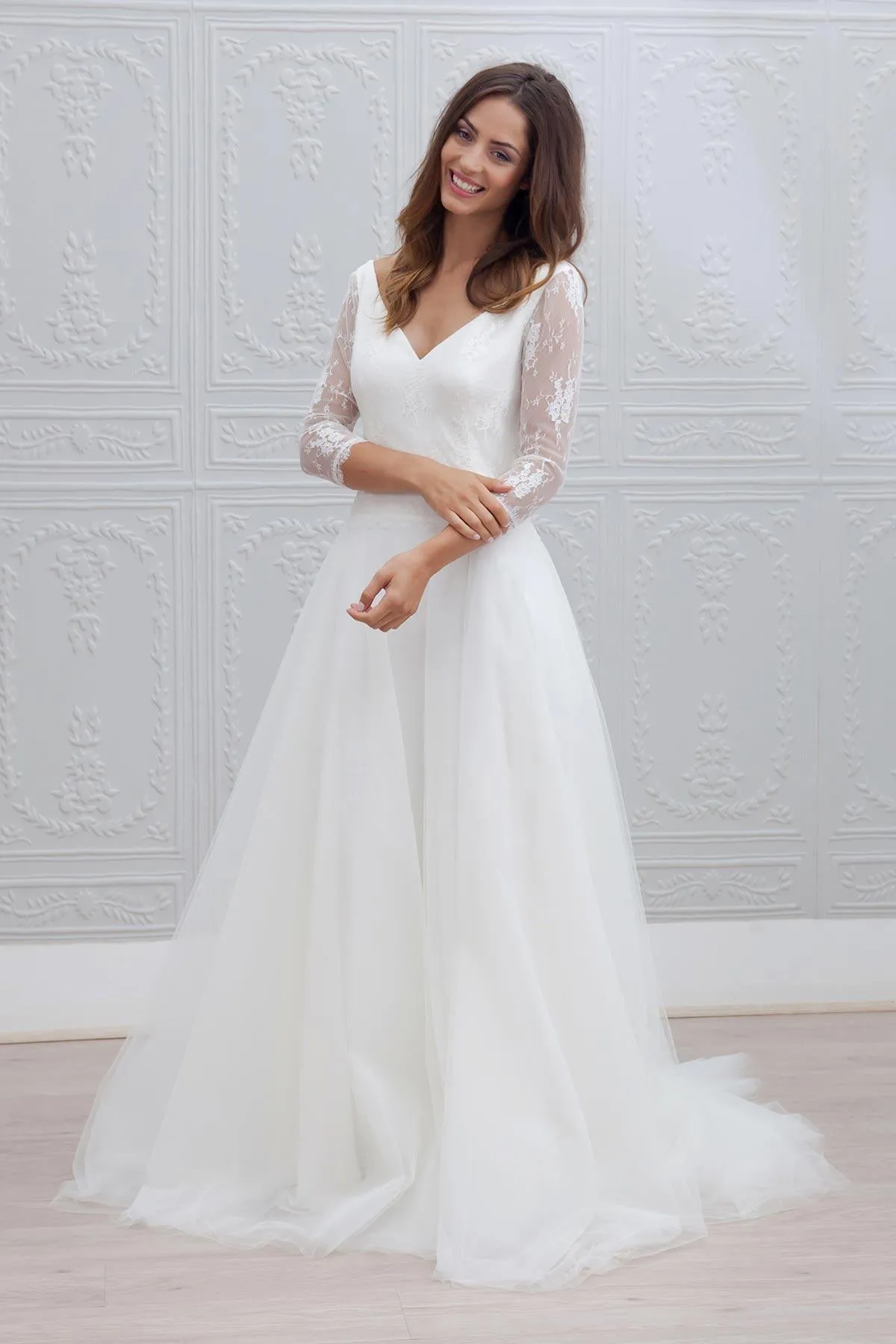 Simple 3/4 Sleeves Open Back V neck Charming Tulle Wedding Dresses OK797