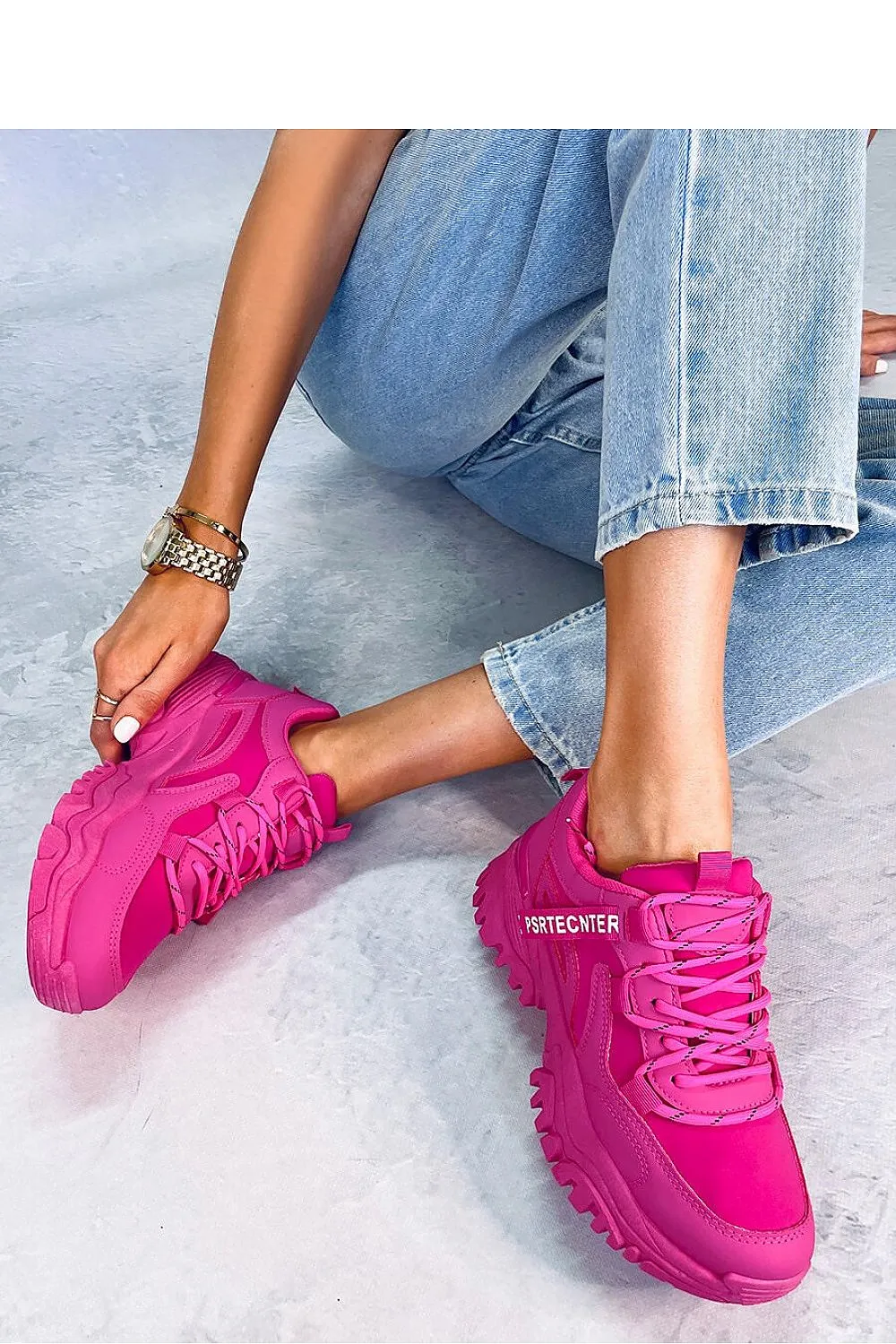 Sport Shoes