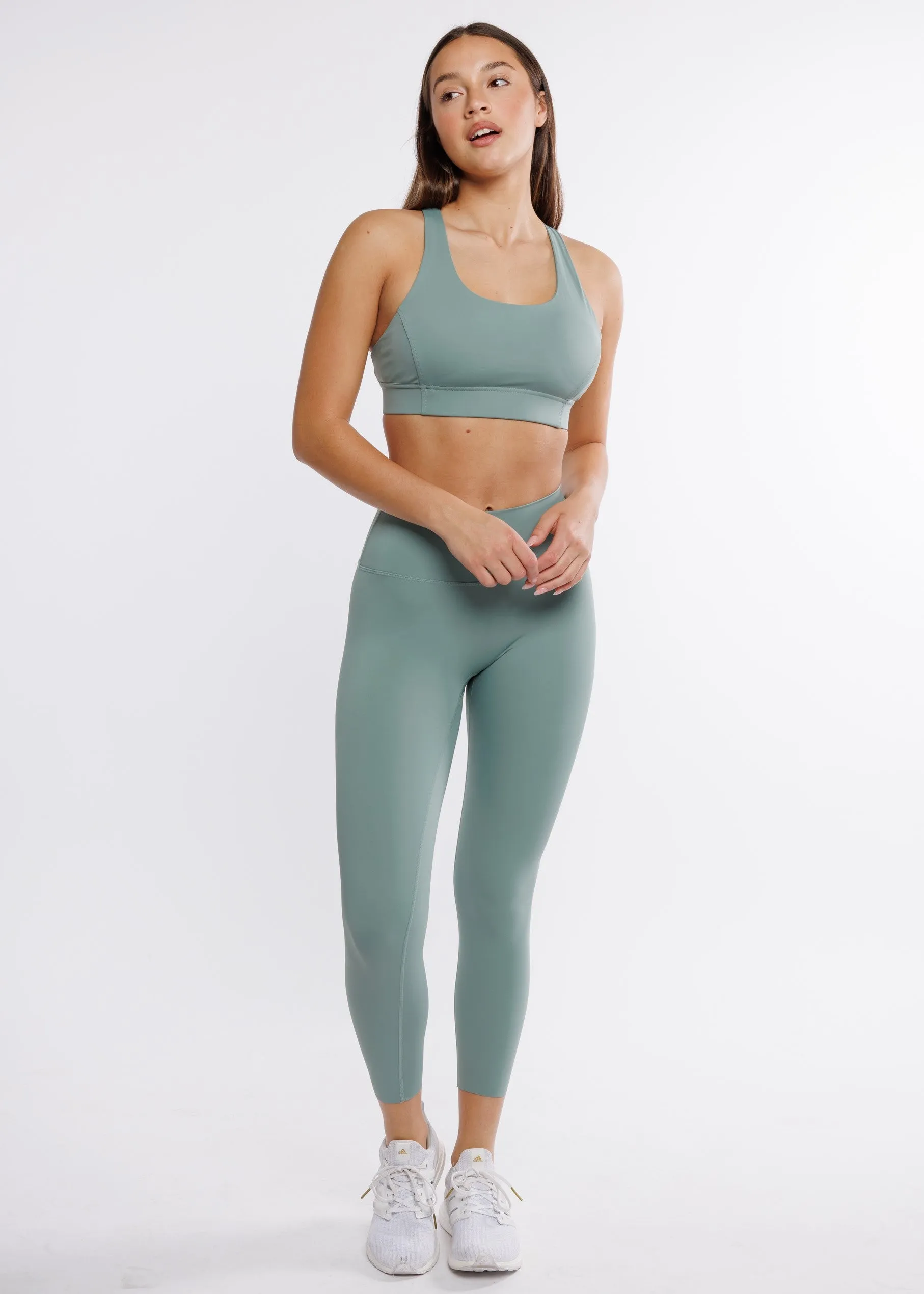 Studio Sports Bra - Sage