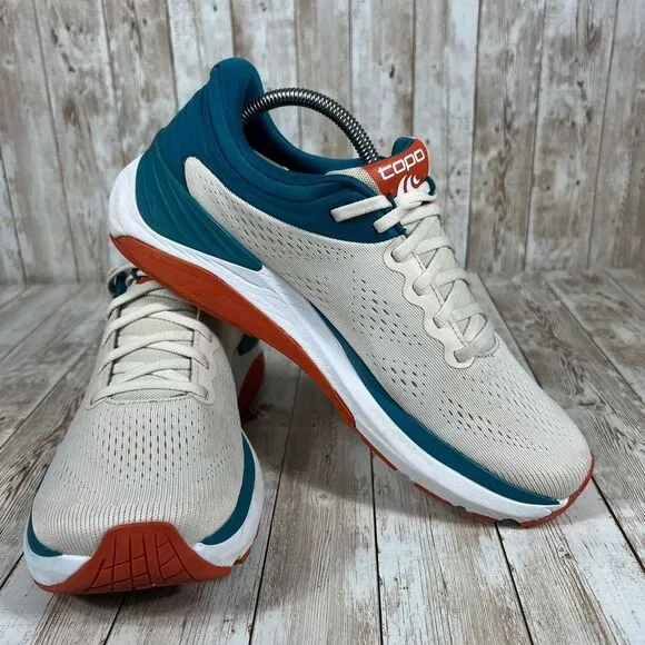 Topo Athletics ultrafly sand ocean mens 9‎