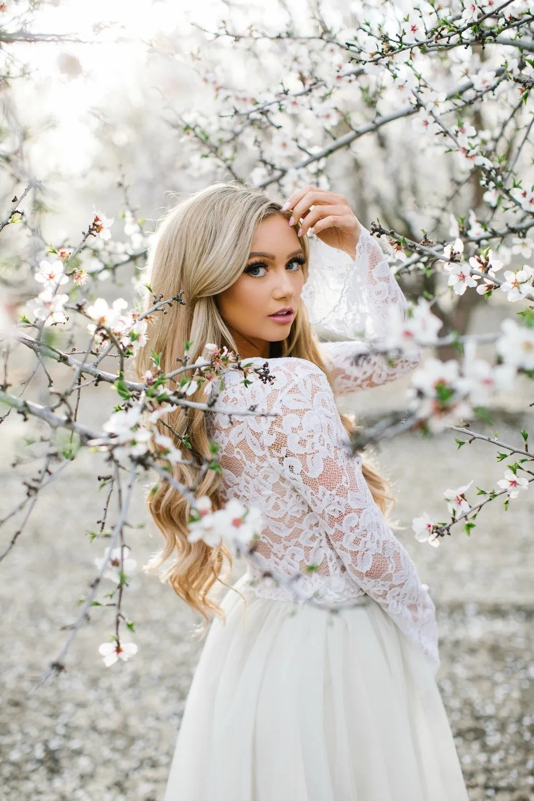 Two-pieces Lace Long Sleeves Short Tulle Homecoming Dresses, HD0511