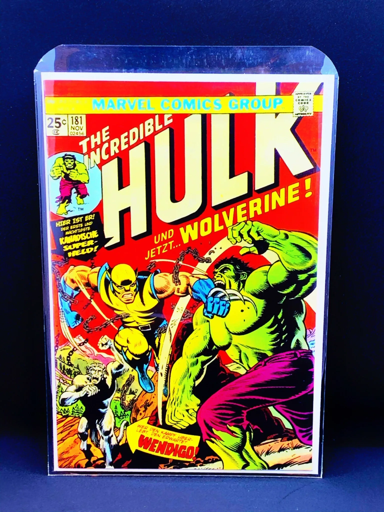 Vanity LED Photo Box Size Large (16in by 16in) for Comic Books Baseball Football Hockey Basketball Cards