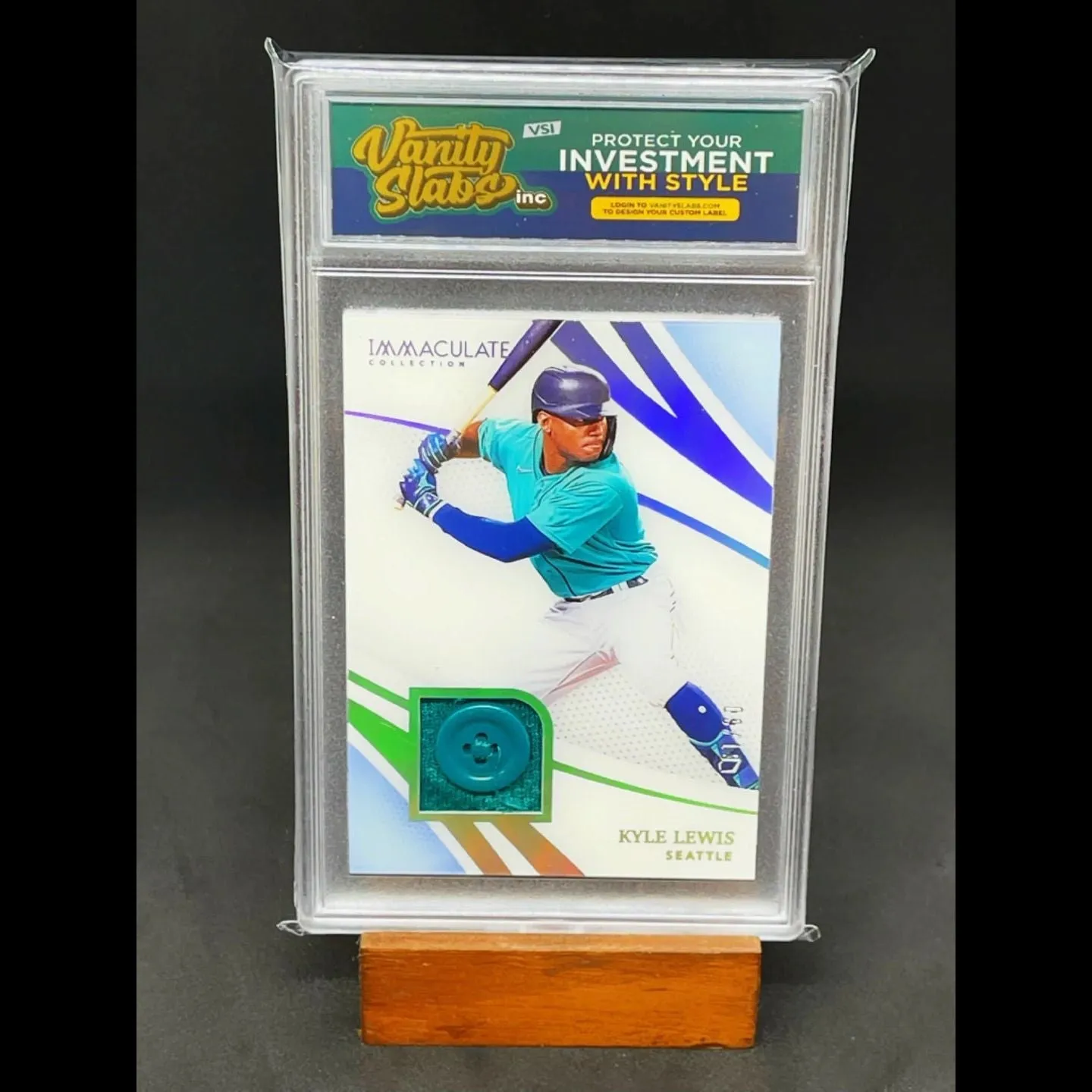 Vanity Slabs Holder 75pt Thickness for Baseball Football Hockey Basketball Cards