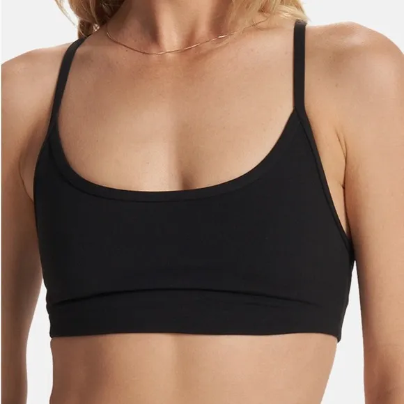 Vuori NEW All the feels sports bra