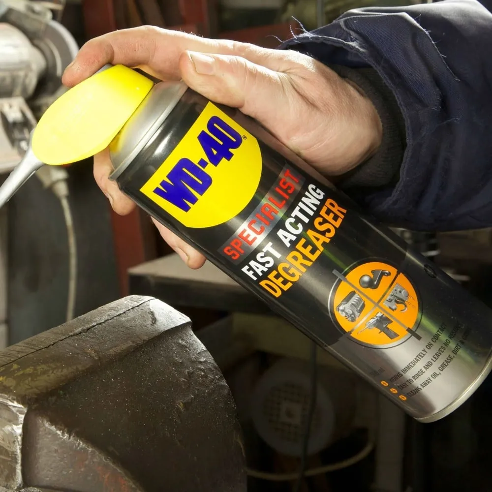 WD-40 Specialist Fast Acting Degreaser 450ml / Solvent Base Oil and Grease Remover Cleaner