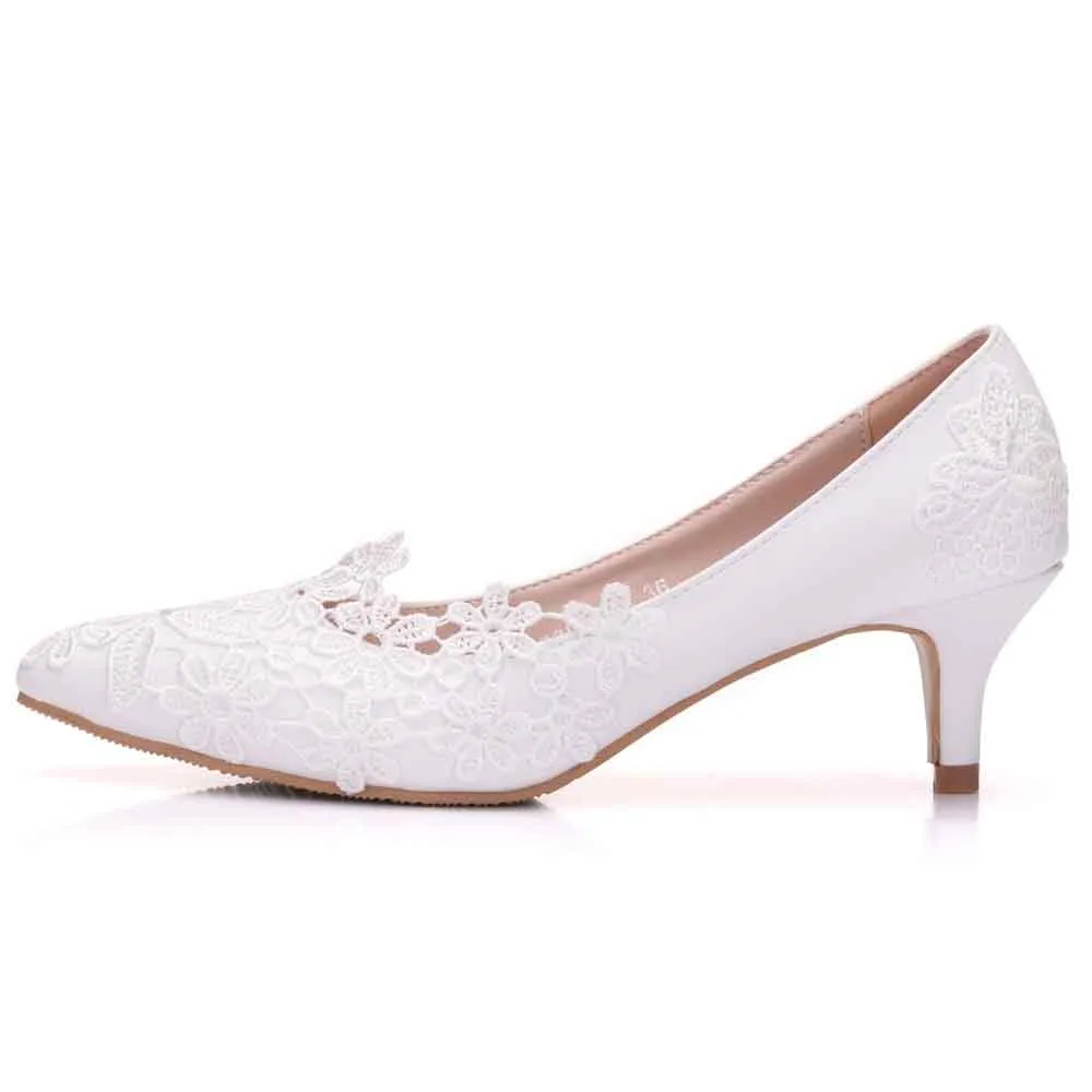 Women Low Heels Closed Toe Pumps Pointy Wedding Bridal Shoes with Stitching Lace