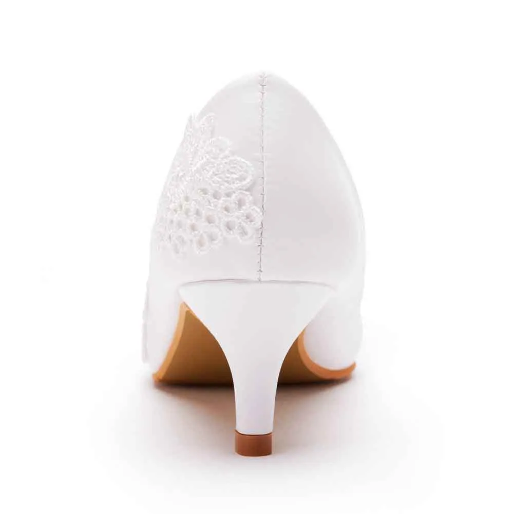 Women Low Heels Closed Toe Pumps Pointy Wedding Bridal Shoes with Stitching Lace